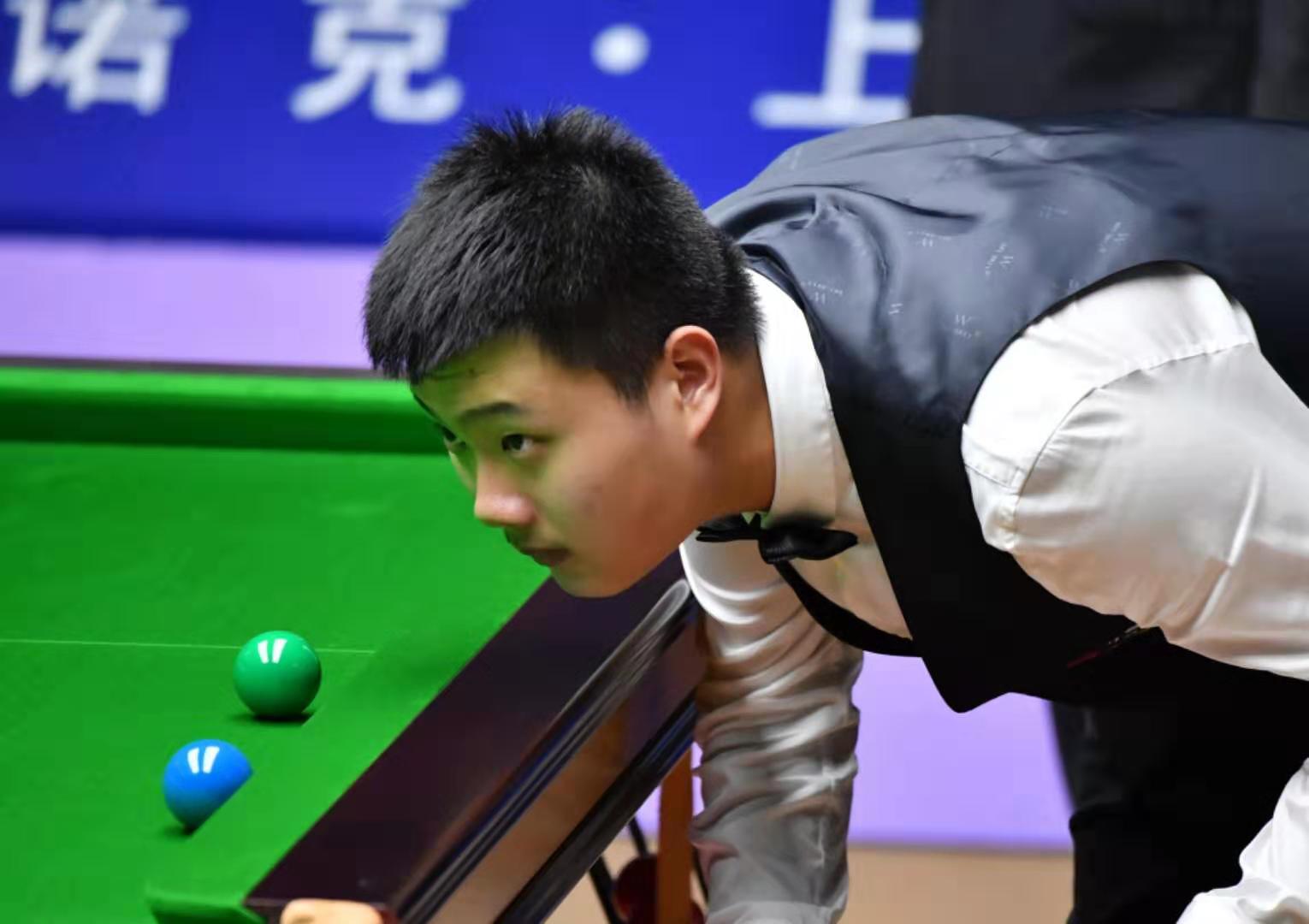 破为球队追 破为球队追